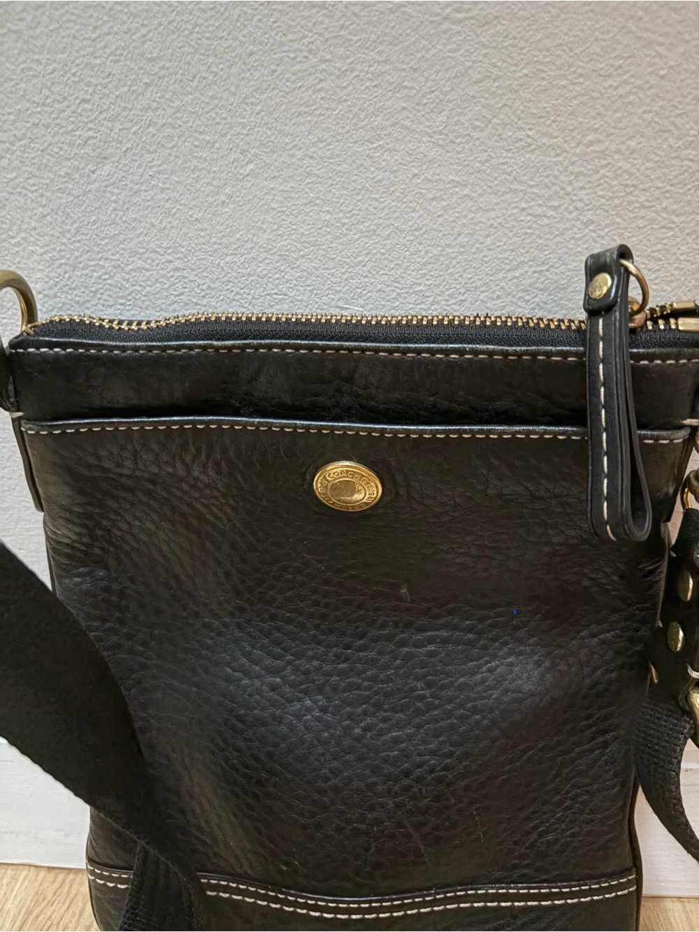 Coach Black Crossbody Leather Shoulder Bag - Picture 3 of 6